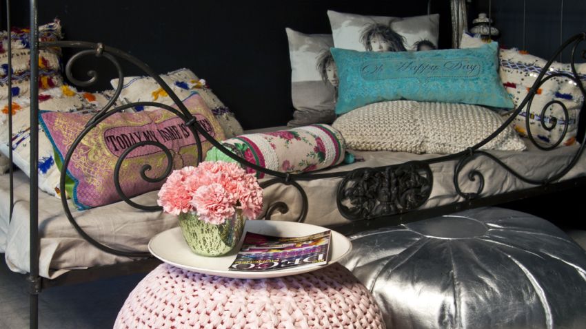 lit superpose synonyme