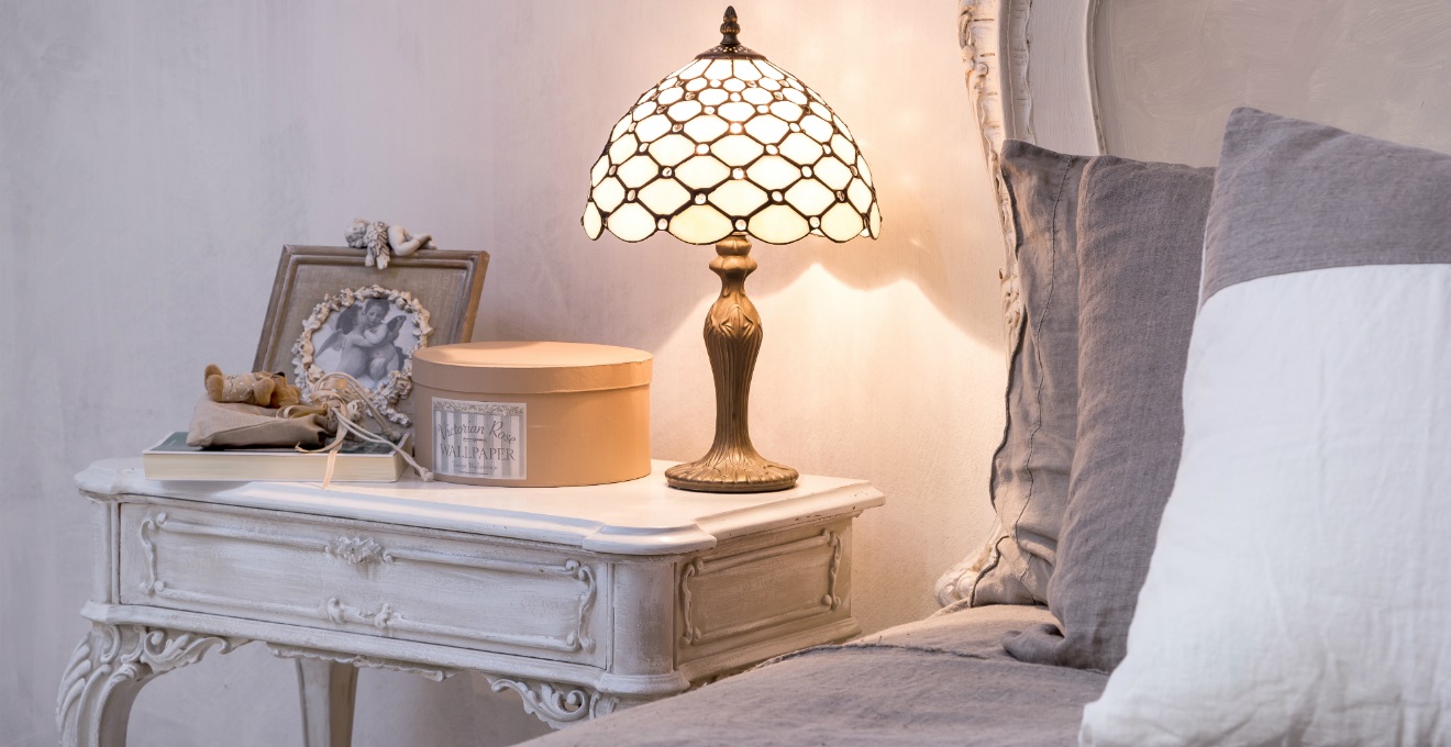 Abat-jour per camera da letto: luci e riflessi soft - Dalani e ora ... Abat-jour per camera da letto: luci e riflessi soft - Dalani e ora ...