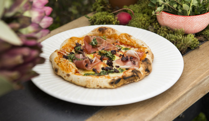 Porcelanowy talerz do pizzy