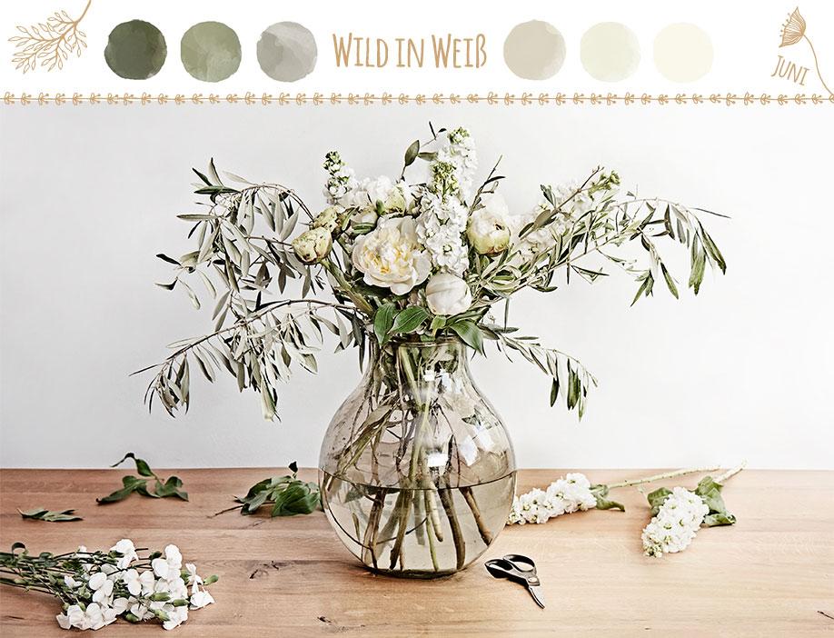 DIY-Westwing-Strauß-des-Monats-Farbkare-Wild-in-Weiß