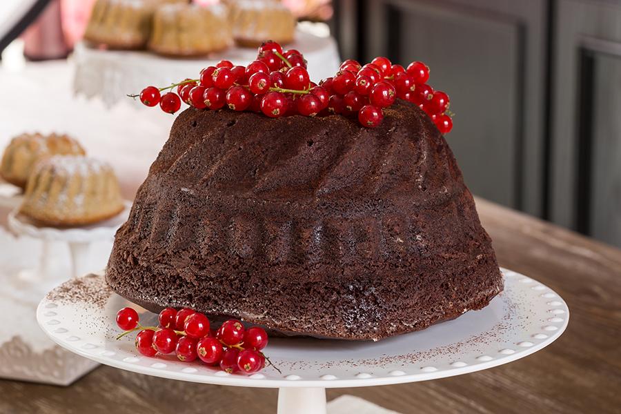 Come fare un Bundt Ricette Dolci Csaba dalla Zorza Bundt al Cioccolato Come-fare-un-bundt, Ricetta-bundt, Bundt-al-cioccolato, Mini-bundt-vaniglia-e-cannella, Dolci, Cucina, Ricette, Ingredienti