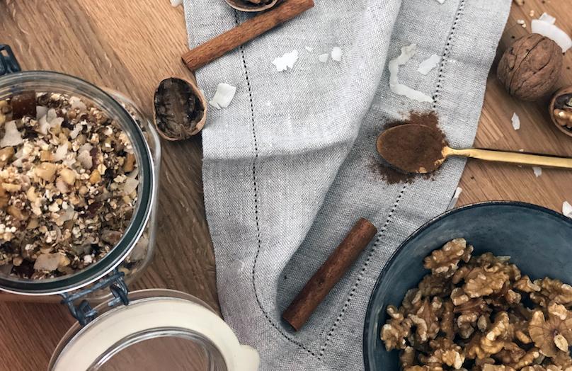 Rawnola: Granola bez pieczenia