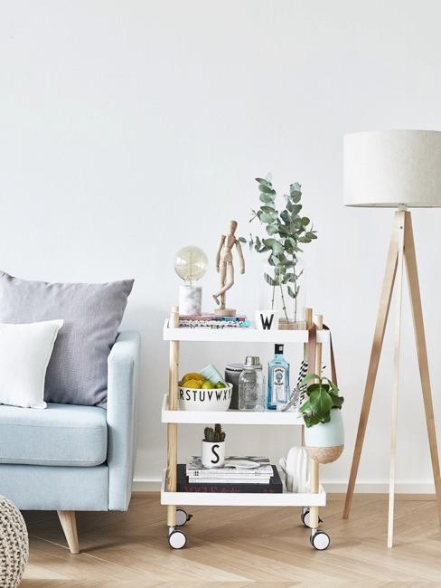 Soggiorno hygge Salotto in stile hygge con colori e dettagli in stile scandinavo, colori neutri e pastello