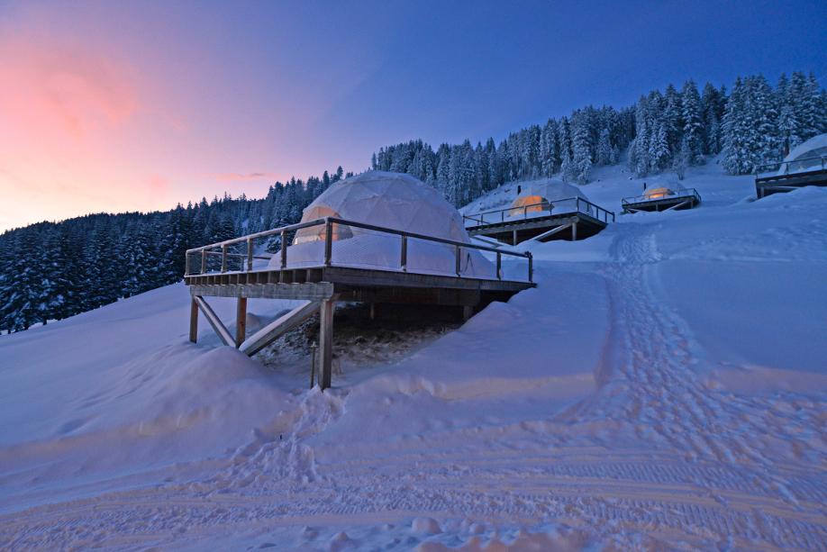 Hotel Whitepod Iglù sulle Alpi Weekend in Montagna Piste da Sci Escursioni Benessere Hotel-whitepod, Hotel-sulle-Alpi, Benessere, Montagna, Relax, Stile, Weekend, Piste-da-sci, Ski-lift, Escursioni, Escursioni-in-montagna, Weekend-in-montagna