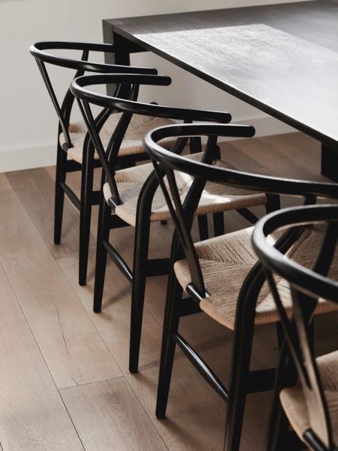 Sedie tavola da pranzo Sedie da sala da pranzo Wishbone al tavolo da pranzo in nero