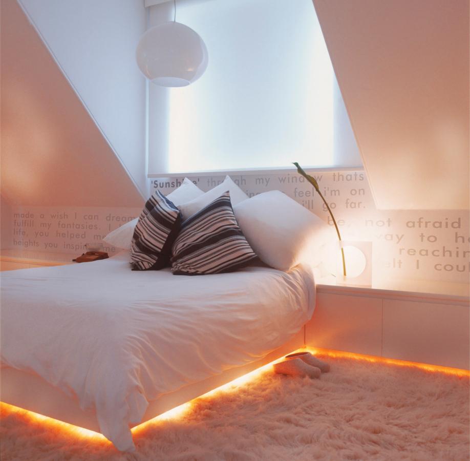 9 Consigli su Come Illuminare la Casa Luci Arredamento Tendenze Lampade Come-illuminare-la-casa, Arredamento, Casa, Consigli, Cucina, Tendenze, Ufficio, 9-consigli
