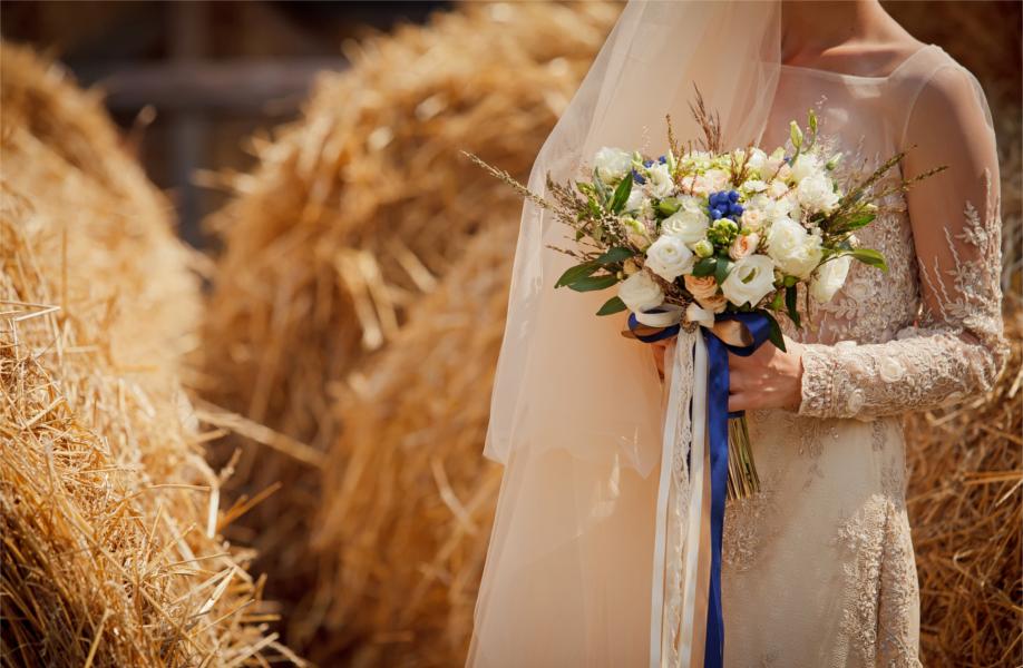 Dalani, Matrimonio alternativo in una Fattoria in Campagna Stile Country Dalani, Matrimonio alternativo, Mare, Idee, Primavera, Estate, Ispirazioni, Country