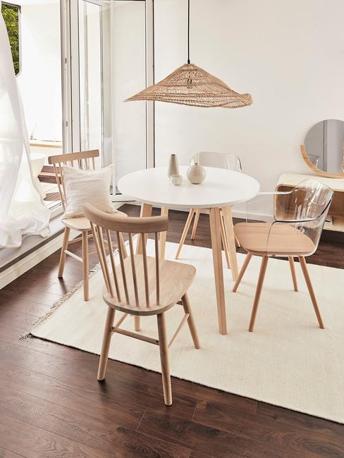 estilo-japandi Salón en tonos neutros estilo japandi