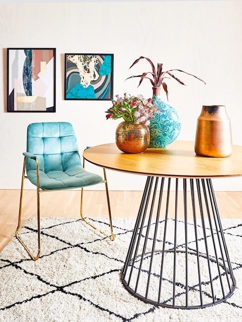 Memphis Design Sala da pranzo colorata in stile memphis design