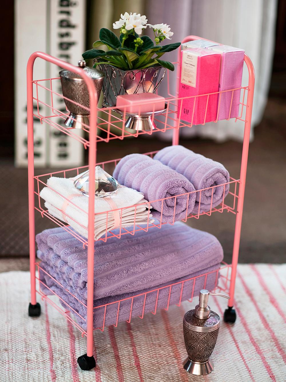 5 Motivi per Comprare un Carrello Bar Multifunzione per il Bagno Arredamento e Stile Carrello-bar, Arredamento, Casa, Cocktail, Stile, Vintage
