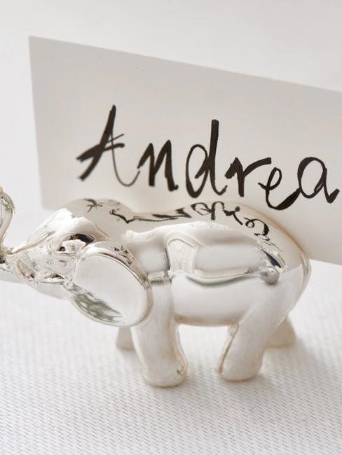 elefante decorativo y carta andrea