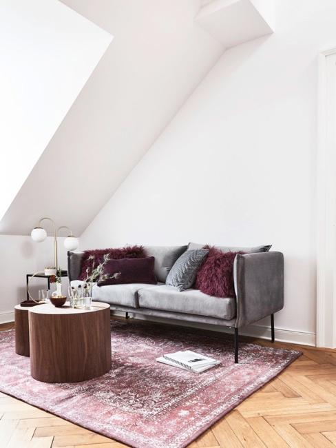 Quelle couleur correspond au lilas Salon dans les tons gris et lilas