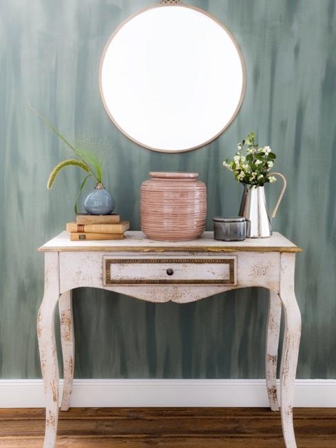 Nowy shabby chic Konsola z dekoracją w stylu schabby chic