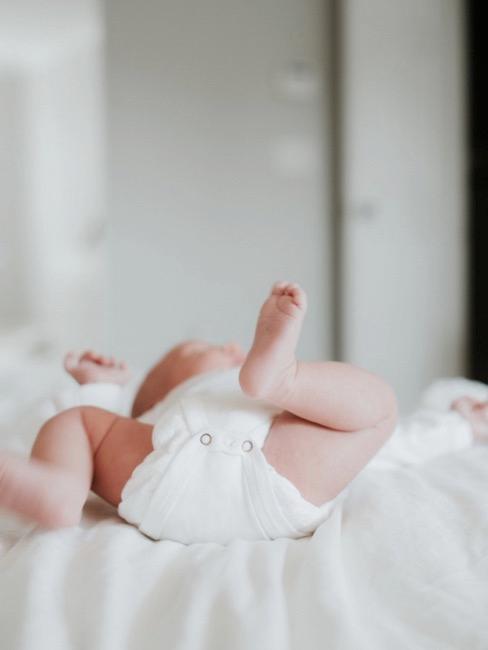 Stillsessel Nahaufnahme Baby mit Windel