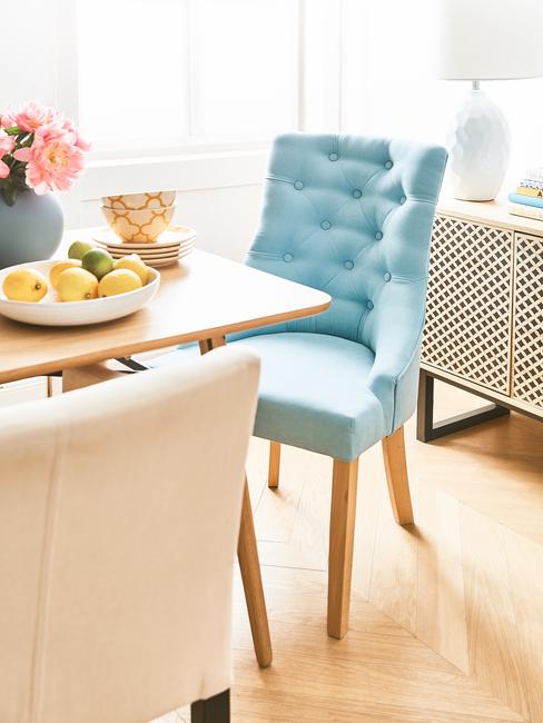 silla-azul-cielo Comedor con silla azul cielo