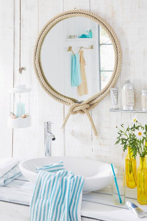 Maritimes Badezimmer