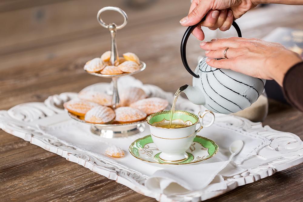 Le Ricette di Csaba dalla Zorza Dolci Ingredienti Madeleines francesi Scones Tè Le-ricette-di-csaba-dalla-zorza, Casa, Dolci, Ricette, Fai-da-te, Ingredienti, 9-regole, Come-preparare-le-madeleines, Come-preparare-gli-scones, Csaba-dalla-zorza