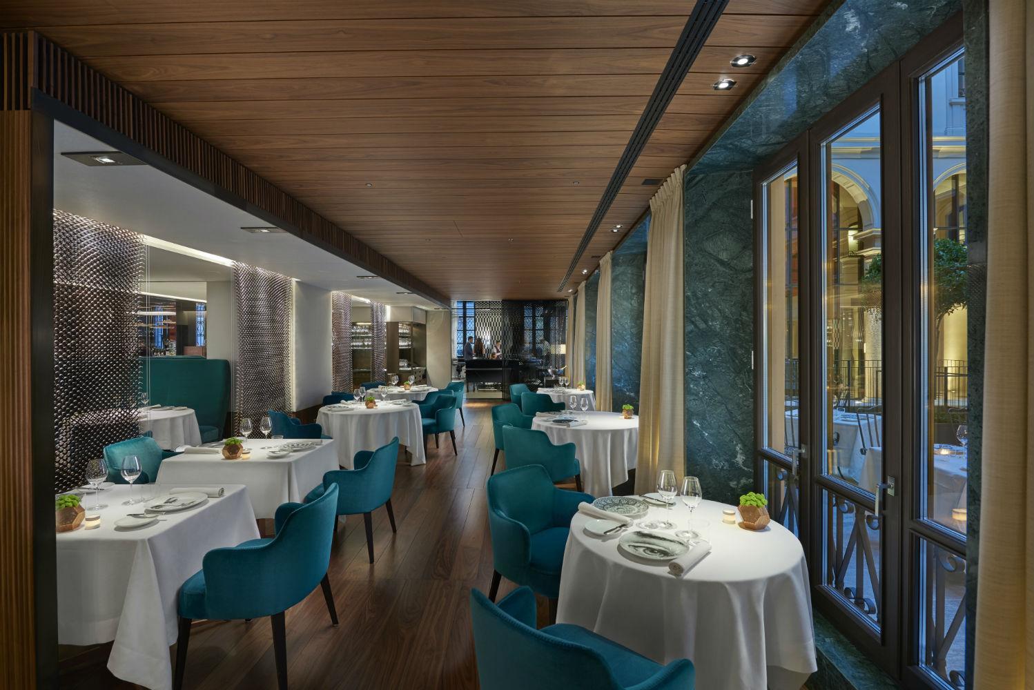 Mandarin Bar - Lounge