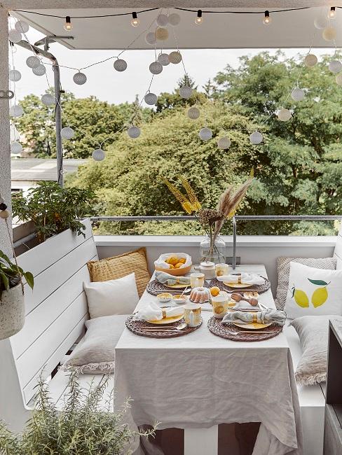 Tipps und Ideen: Die Balkon Deko günstig Westwing Tipps und Ideen: Die Balkon Deko günstig Westwing