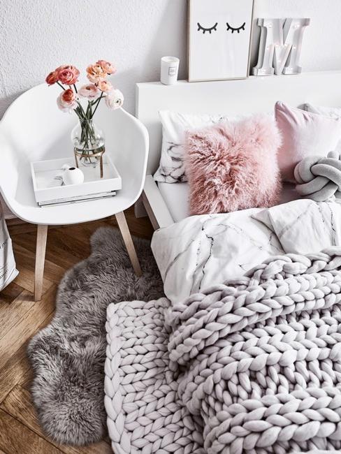 Jugendzimmer Mädchen Nachttisch Nahaufnahme Nachttisch für junge Mädchen