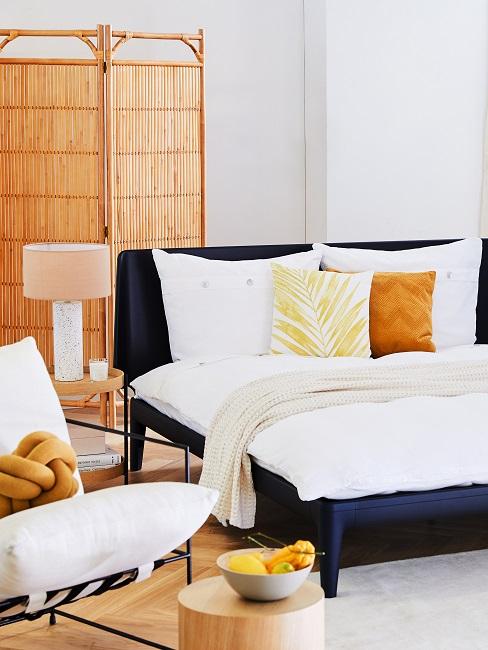 Schlafzimmer maritim mit Raumteiler