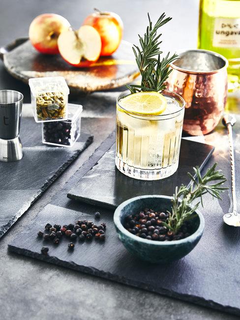 Cocktail-party Cocktails op een tafel