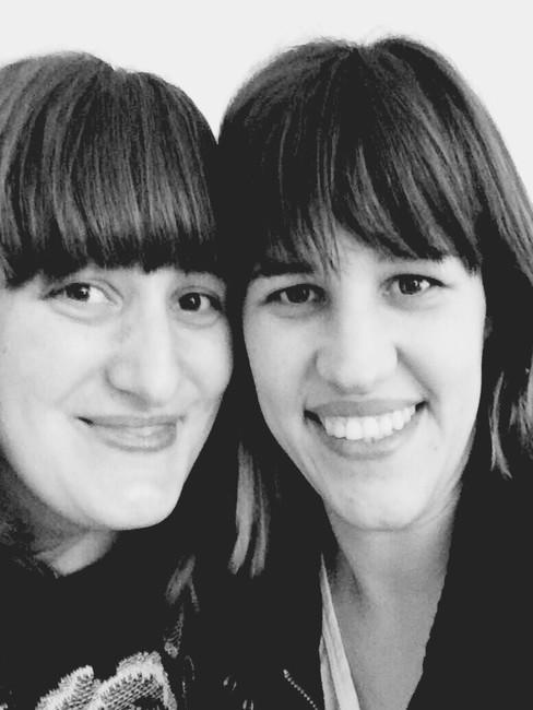 Cosas-Molonas Laura y Noelia Lara y Noelia de Cosas Molonas