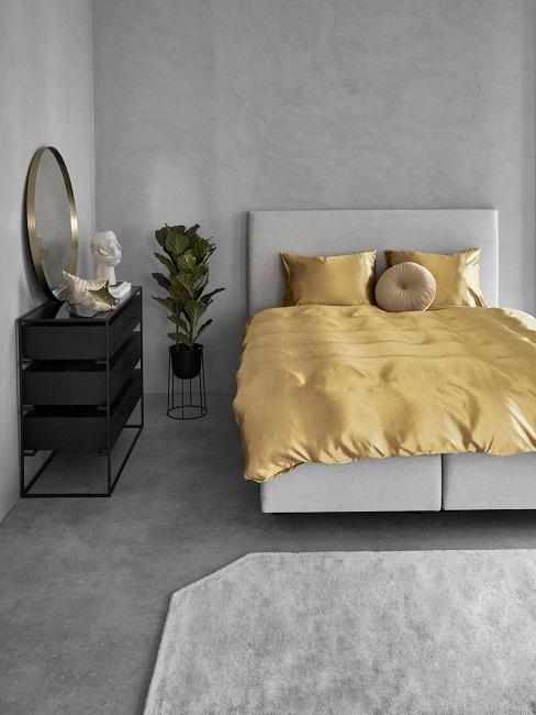 Schönes Schlafzimmer in Grau und Gelb