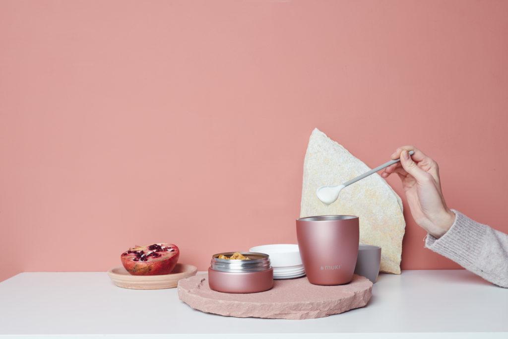 FLSK muki Pot in Rosa mit Löffel
