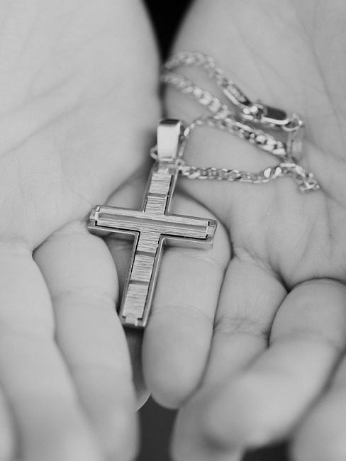 Taufgeschenk Junge Banner Kreuzanhänger an Kette als Taufgeschenk für Jungen
