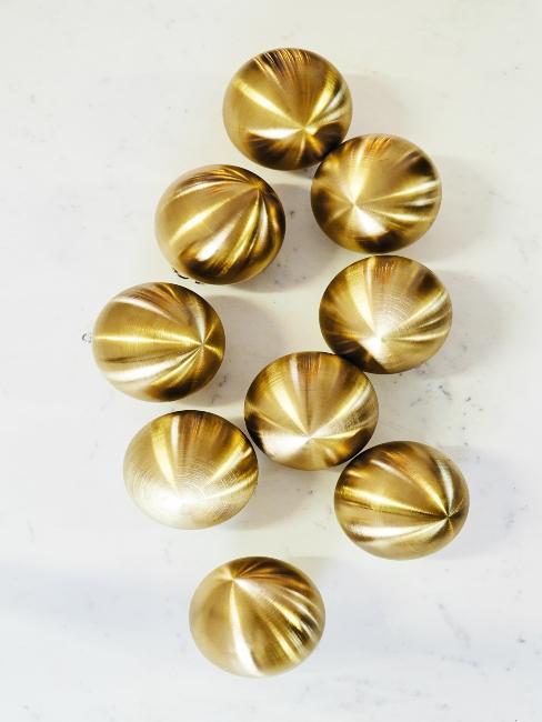 decoration-noel Boules de Noël dorées