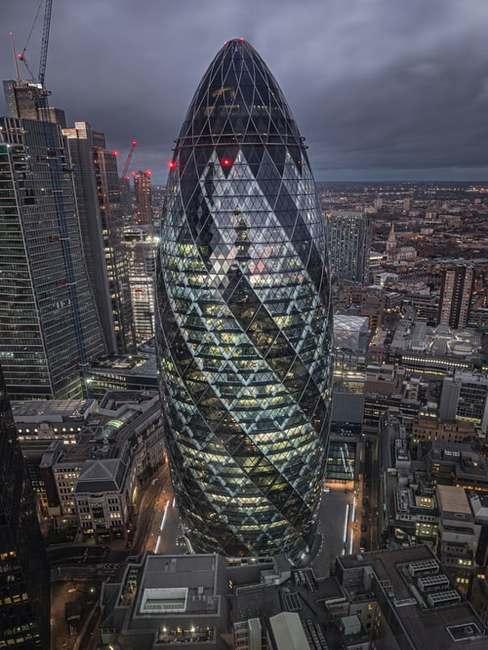 Norman Foster Norman foster design 30 St Mary Axe