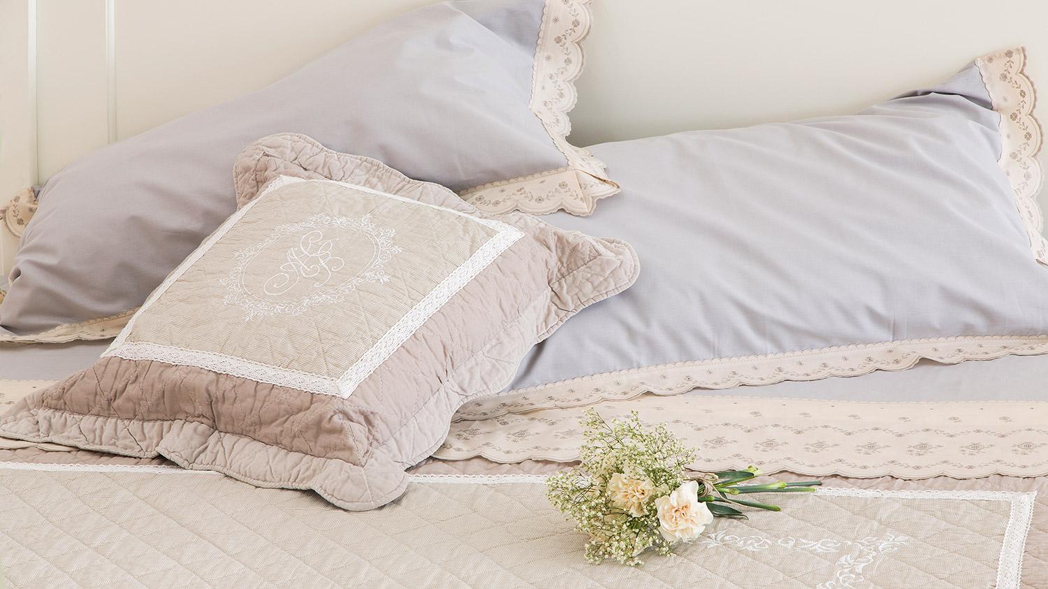 Casa Romantica in Stile Shabby Chic Casa romantica, Casa, Idee, Arredamento, Colori, Shabby