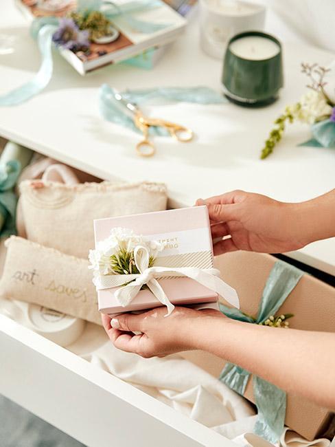 dárek pro přítele k Vánocům