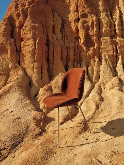 Gubi Stuhl Design Edition
