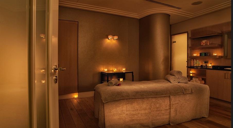 Spa Hotels Muenchen Charles Hotel Massage Raum