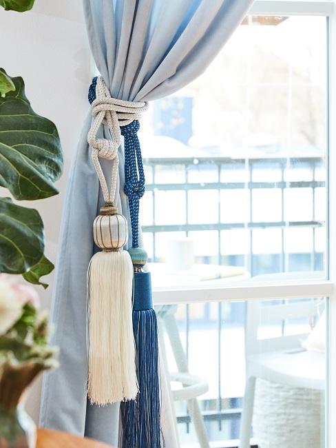 Gardinen Ideen kleine Fenster Tasseln
