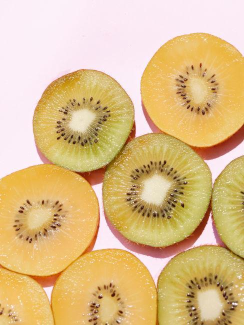 kiwis cortados