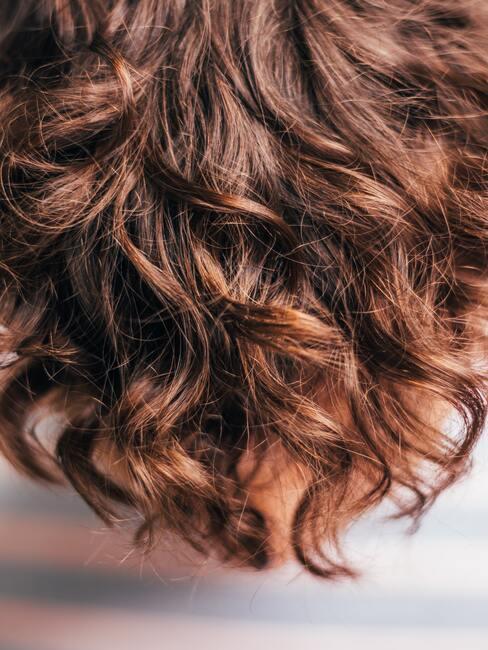 ondas de playa pelirojas