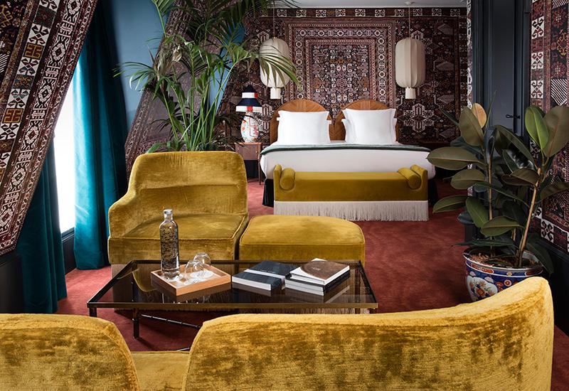 Hotel Monte Cristo Chambre avec canapé jaune
