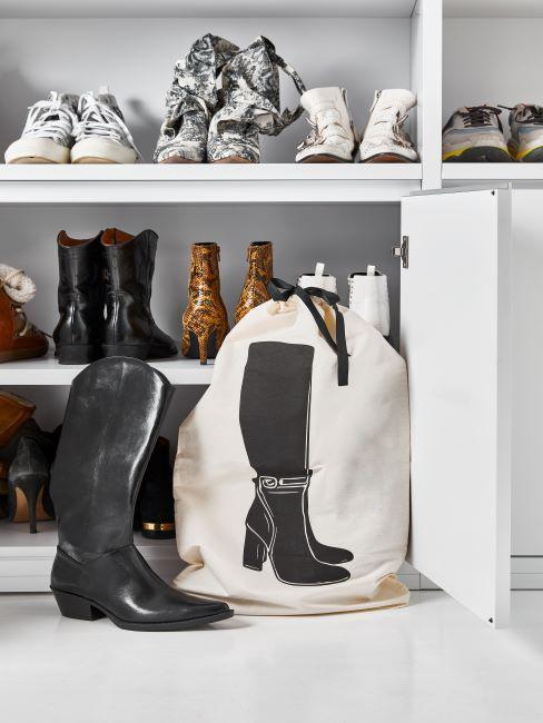 etagere pour chaussures blanche