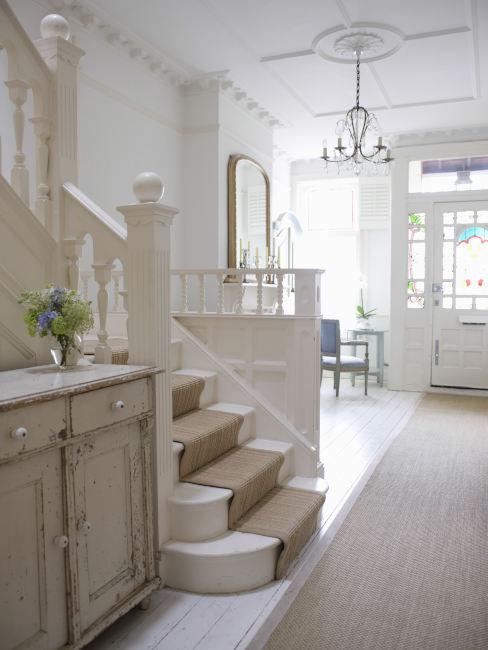 couleur couloir, blanc, escalier, tapis en jute