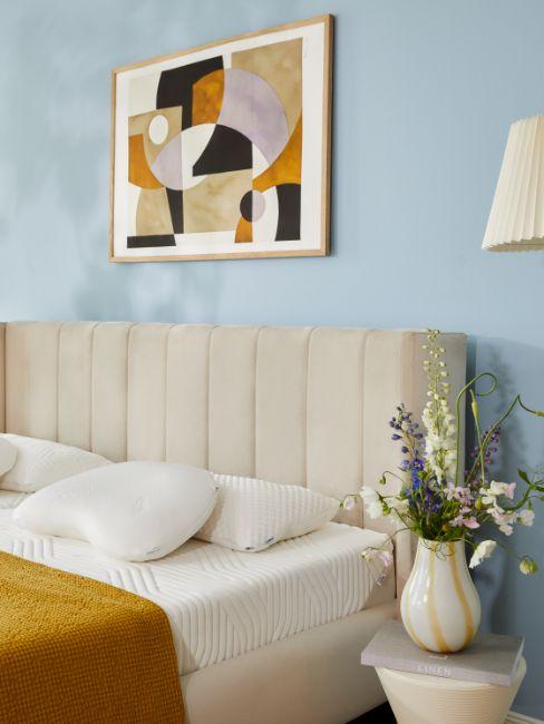 lit, tête de lit beige capitonnée, matelas tempur