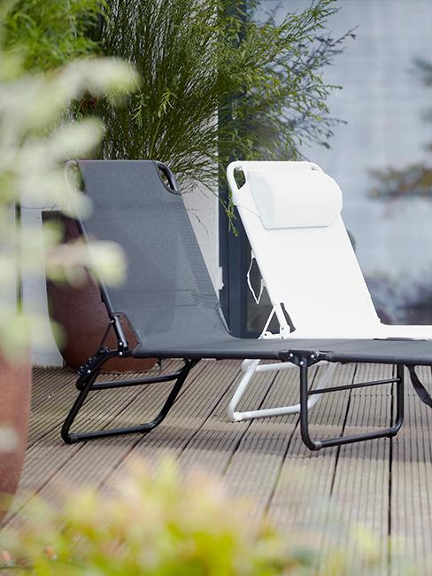 transats sur terrasse en bois