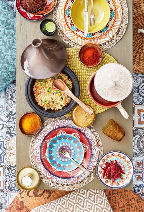 Table dressée pour le ramadan