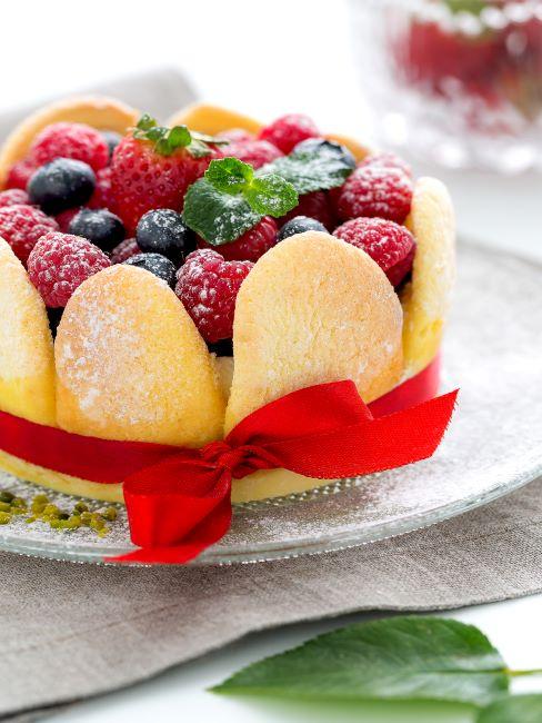 gateau aux biscuits et fruits