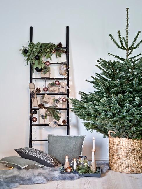 DIY Calendrier de l'avent sur une échelle