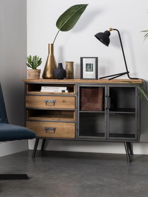 commode industrielle en bois et métal