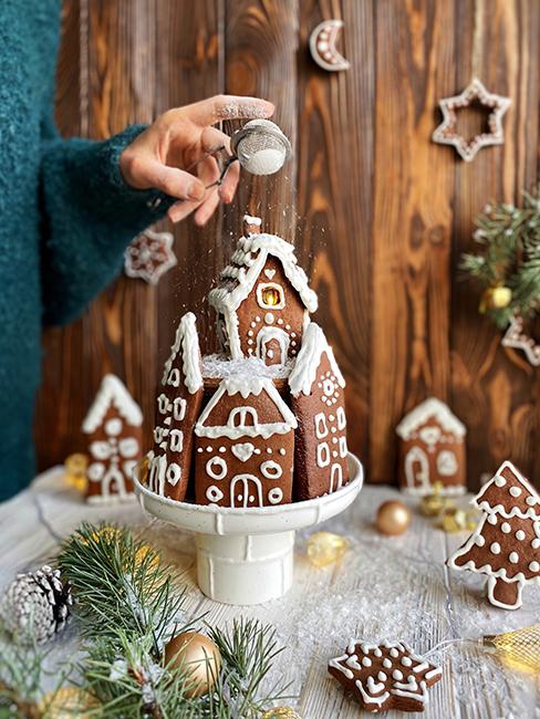 décoration de Noël avec des maisons de pain d'épices