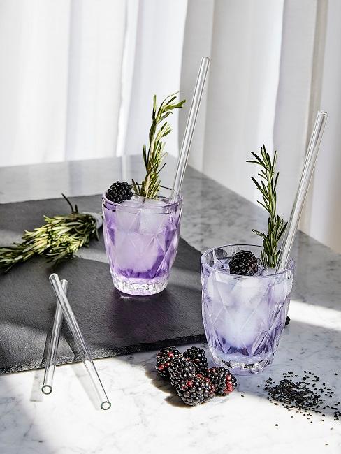 cocktail violet aux fruits